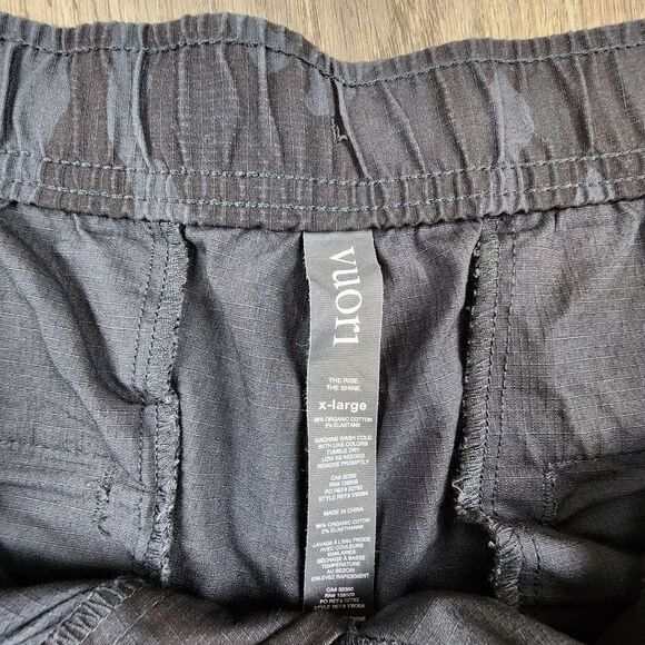 Vuori Ripstop Camo Shorts size XL - Picture 7 of 7